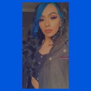 Meet your Posher, Zahirah